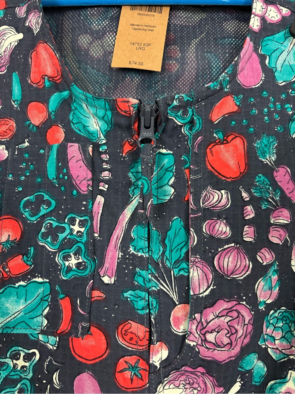 Duluth Trading Co. women’s heirloom gardening vest size large NWT novelty print - Picture 5 of 13